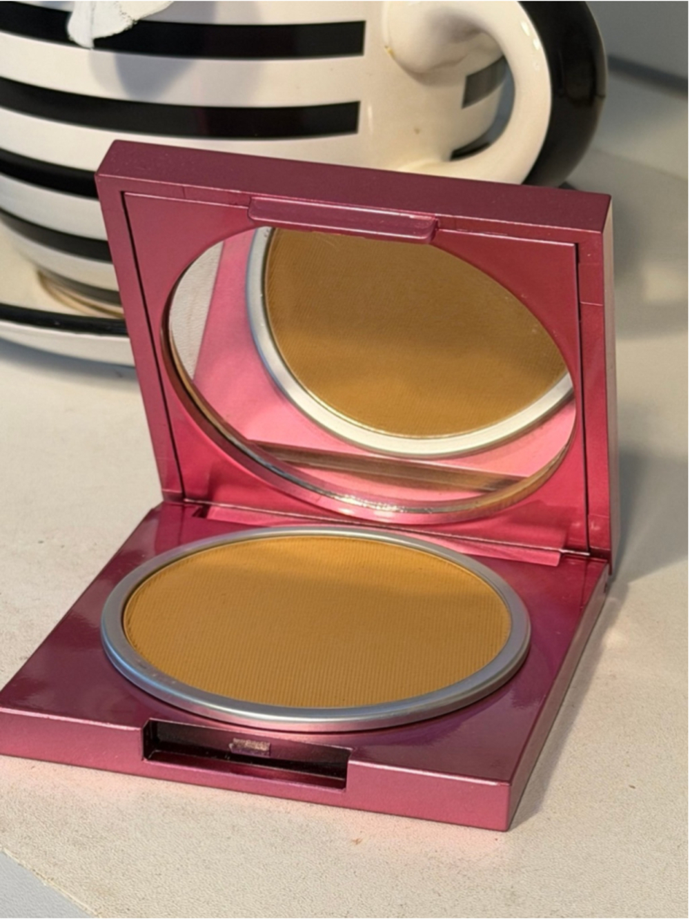 MALLY Visible Skin Bronzer LIGHTER 0.35 oz NEW